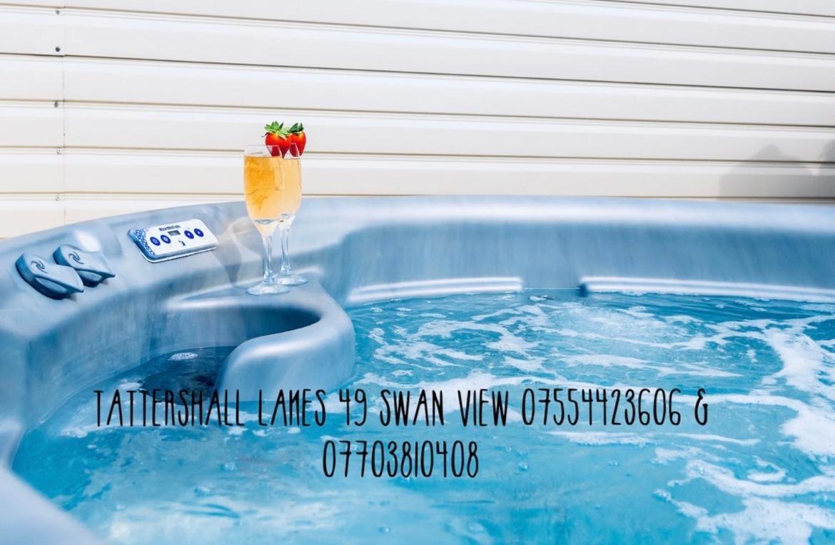 Swan View Retreats # Hottub # Egg Chair # Bbq & Bikes Included 8 Berth تاتيرشال المظهر الخارجي الصورة